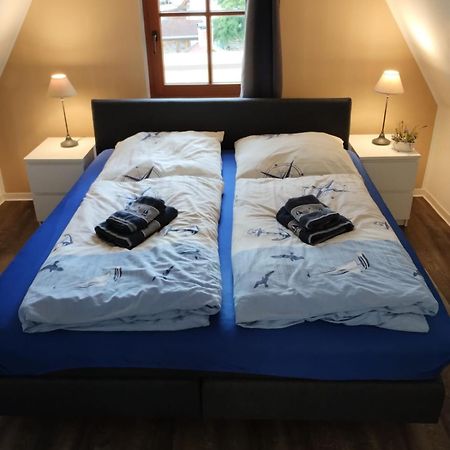 Huus Am Darss Villa Fuhlendorf  Buitenkant foto