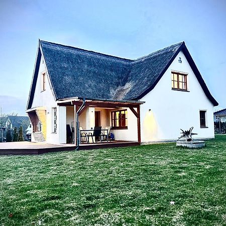 Huus Am Darss Villa Fuhlendorf  Buitenkant foto